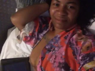 LealaSharp immagine del profilo del modello di cam