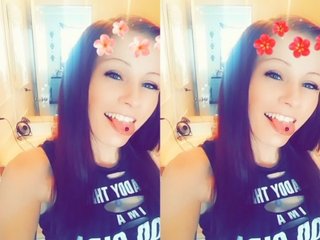 HaileyCrimson cam model profile picture