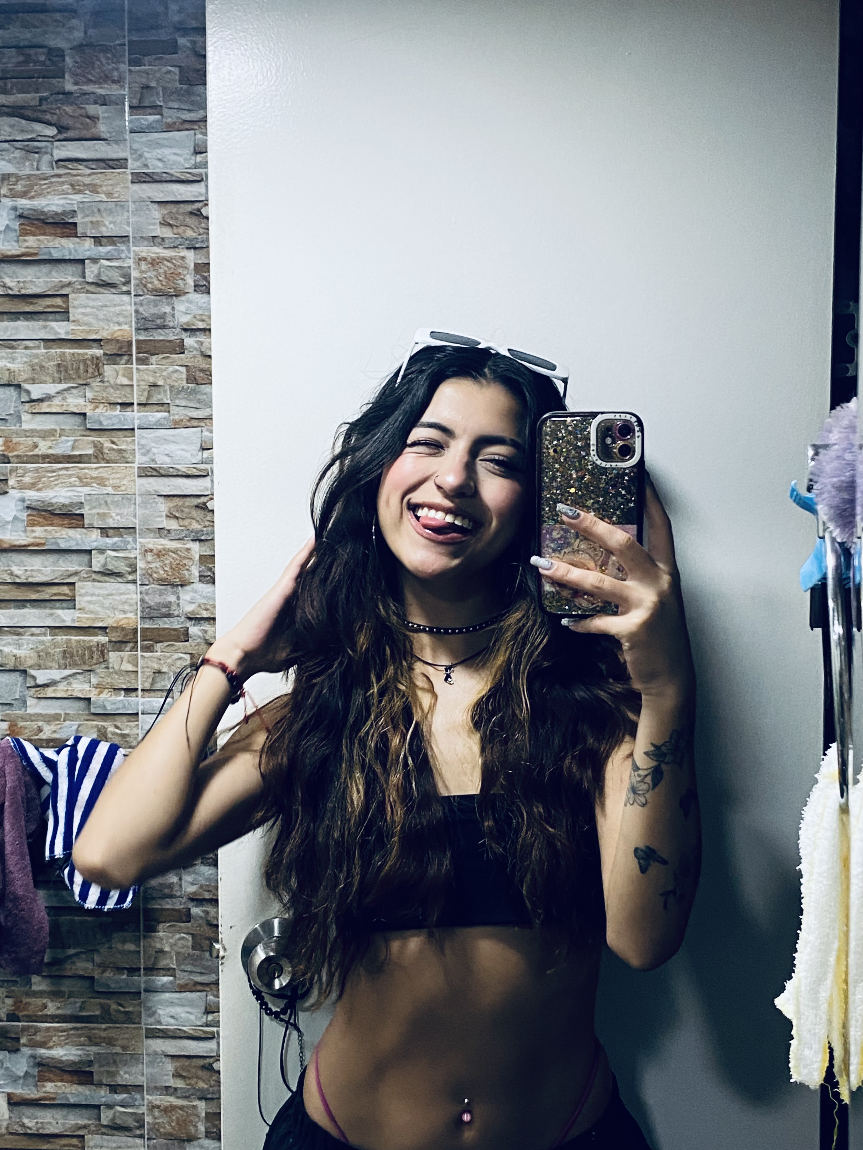 Performer AliMontoya Photo 1