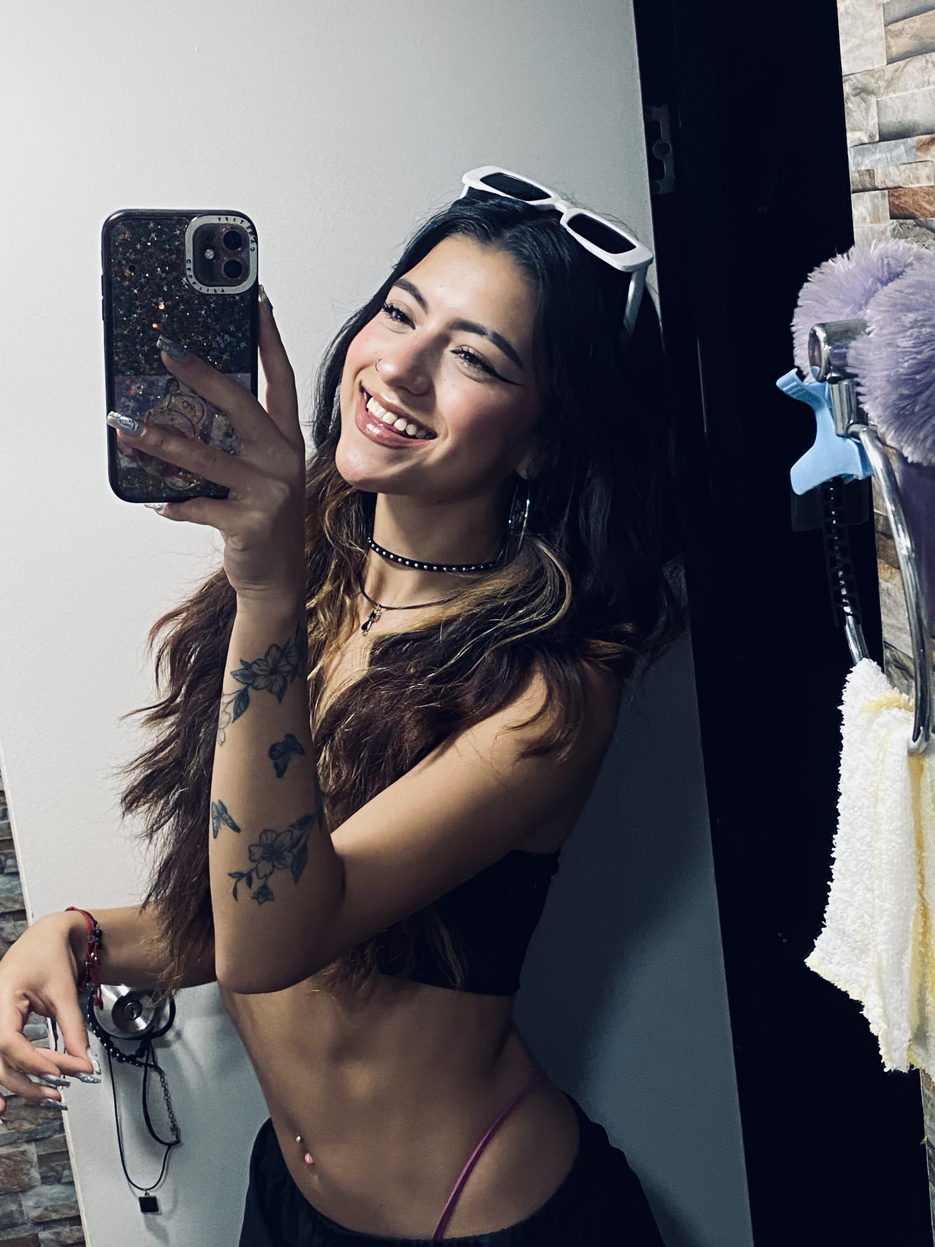 Performer AliMontoya Photo 4