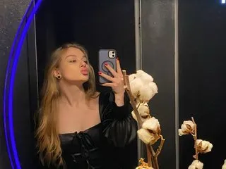 AngyyEyess profielfoto van cam model