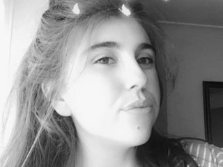 Foto de perfil de modelo de webcam de Belle29