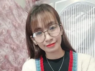 Image de profil du modèle de webcam Summer079