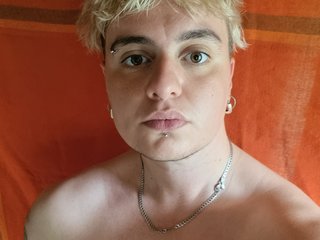 JackieTuck cam model profile picture 
