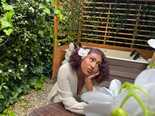 EmmaEboney immagine del profilo del modello di cam