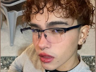 Aiiden_cm immagine del profilo del modello di cam