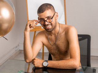 Magnusjafar cam model profile picture 