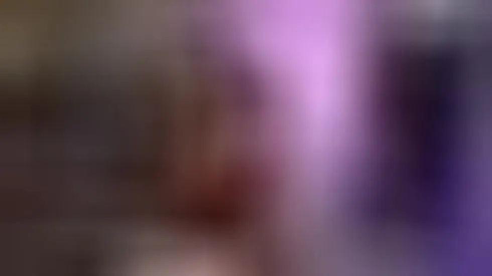Interprete Anya_Sky Video 1