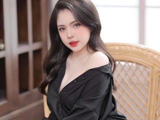 chloe_ht profilbild på webbkameramodell