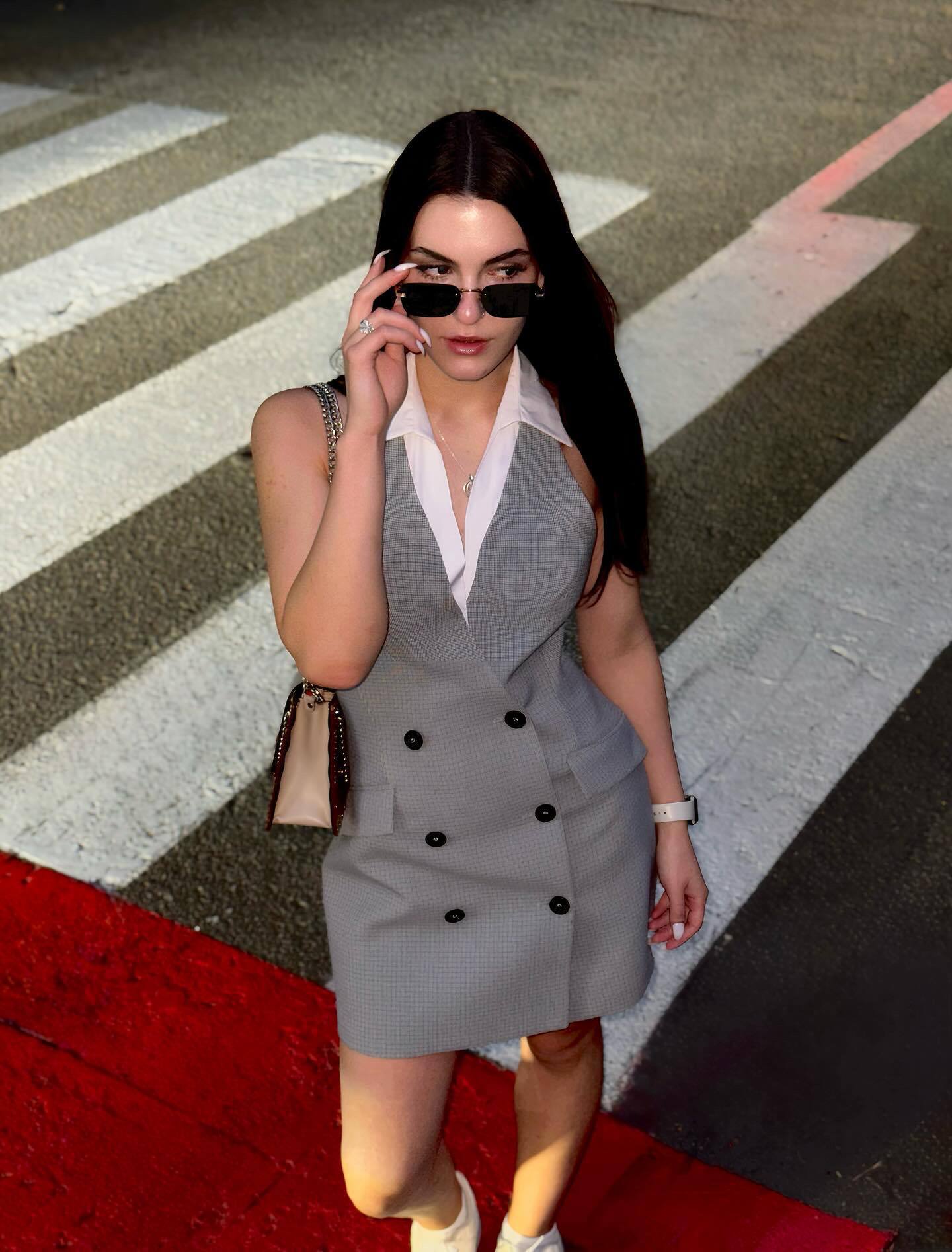 Darsteller Waifuga Foto 5