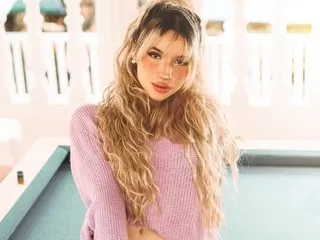 AlinaLeeT immagine del profilo del modello di cam