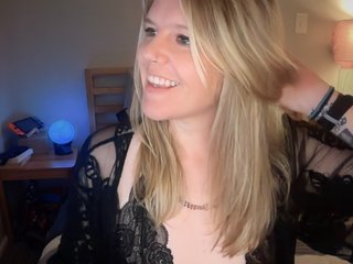 JuJuBean217 cam model profile picture 
