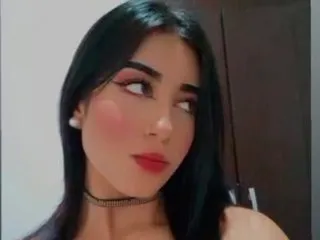 Image de profil du modèle de webcam Savinneexotic0218