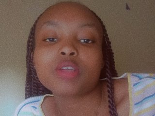 CarmenNiblets cam model profile picture 