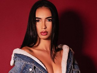 Imagen de perfil de modelo de cámara web de ThaliaFischer