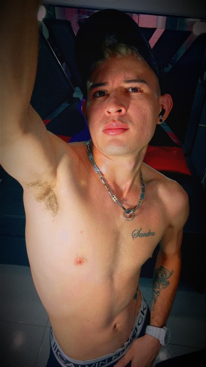 Interprète PoiisonAngel Photo 4