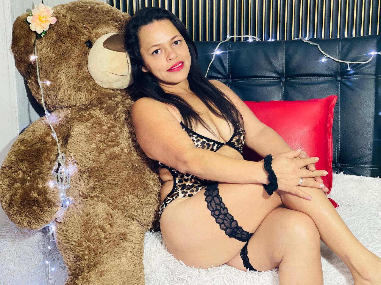 Performer Silvanainferno Photo 4