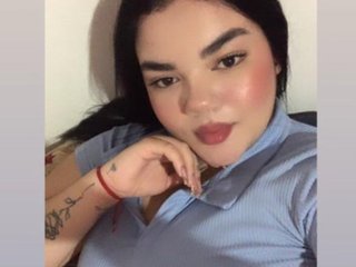 Image de profil du modèle de webcam NahomiCastillo