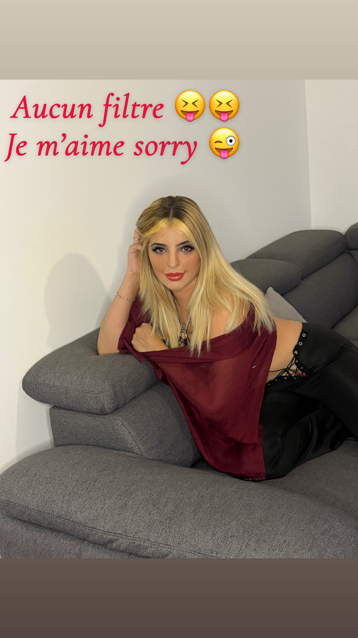 Interprete NaomieMiou69 Foto 4