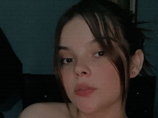 Image de profil du modèle de webcam Mili78Alexis