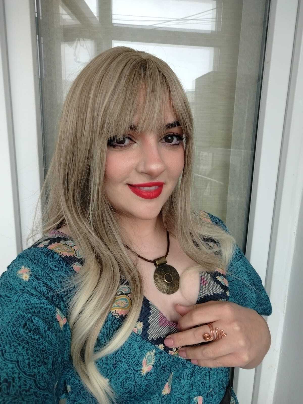 Performer Darcy888 Photo 3