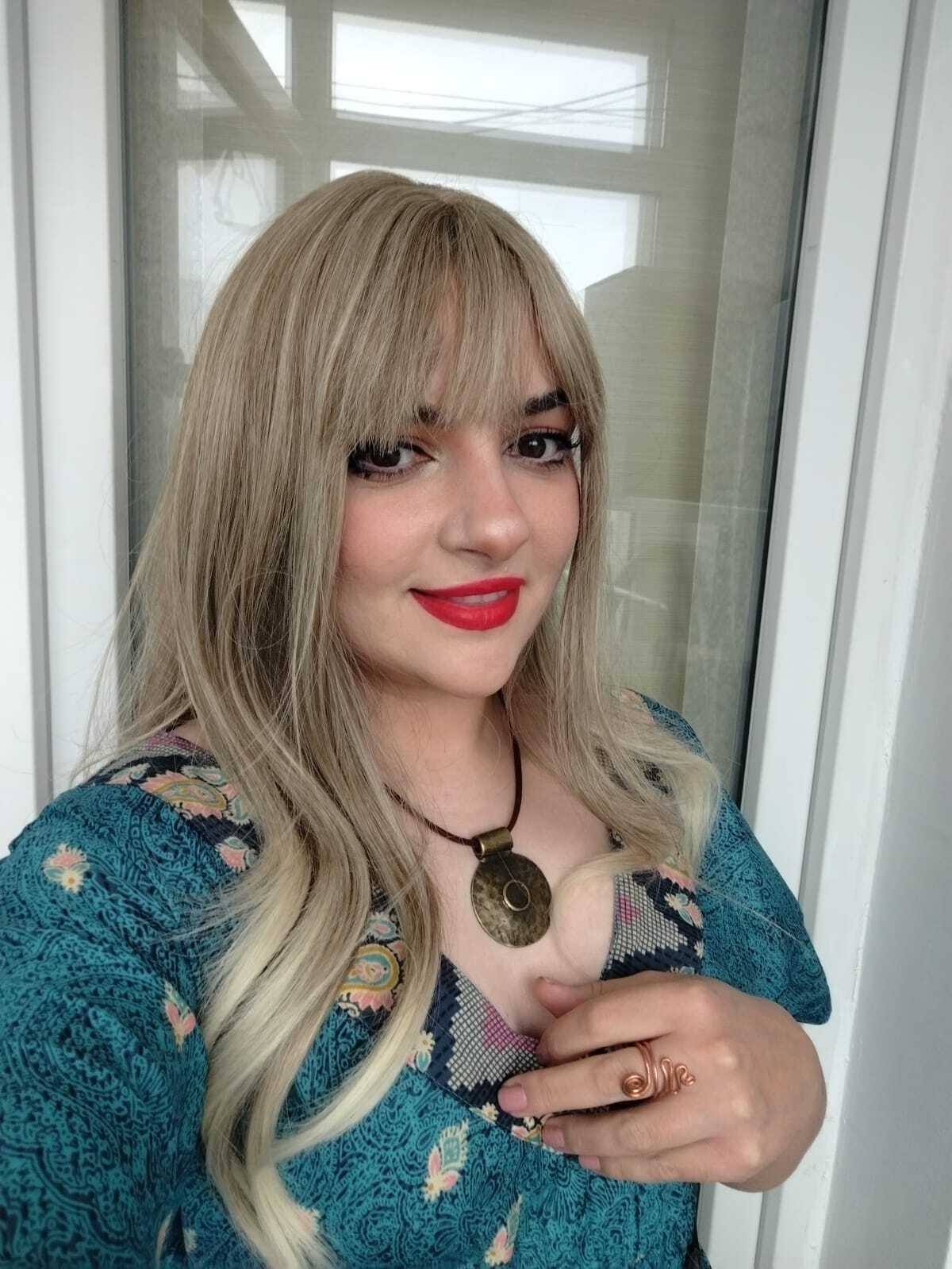 Performer Darcy888 Photo 2