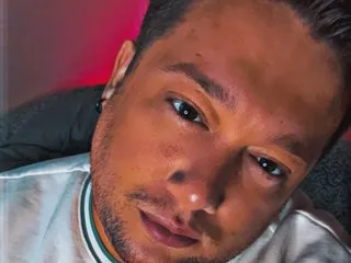 Bottomguy129 Profilbild des Cam-Modells