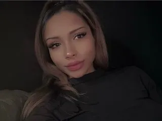 LucyPiper immagine del profilo del modello di cam