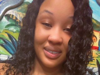 Image de profil du modèle de webcam Badgirltorii