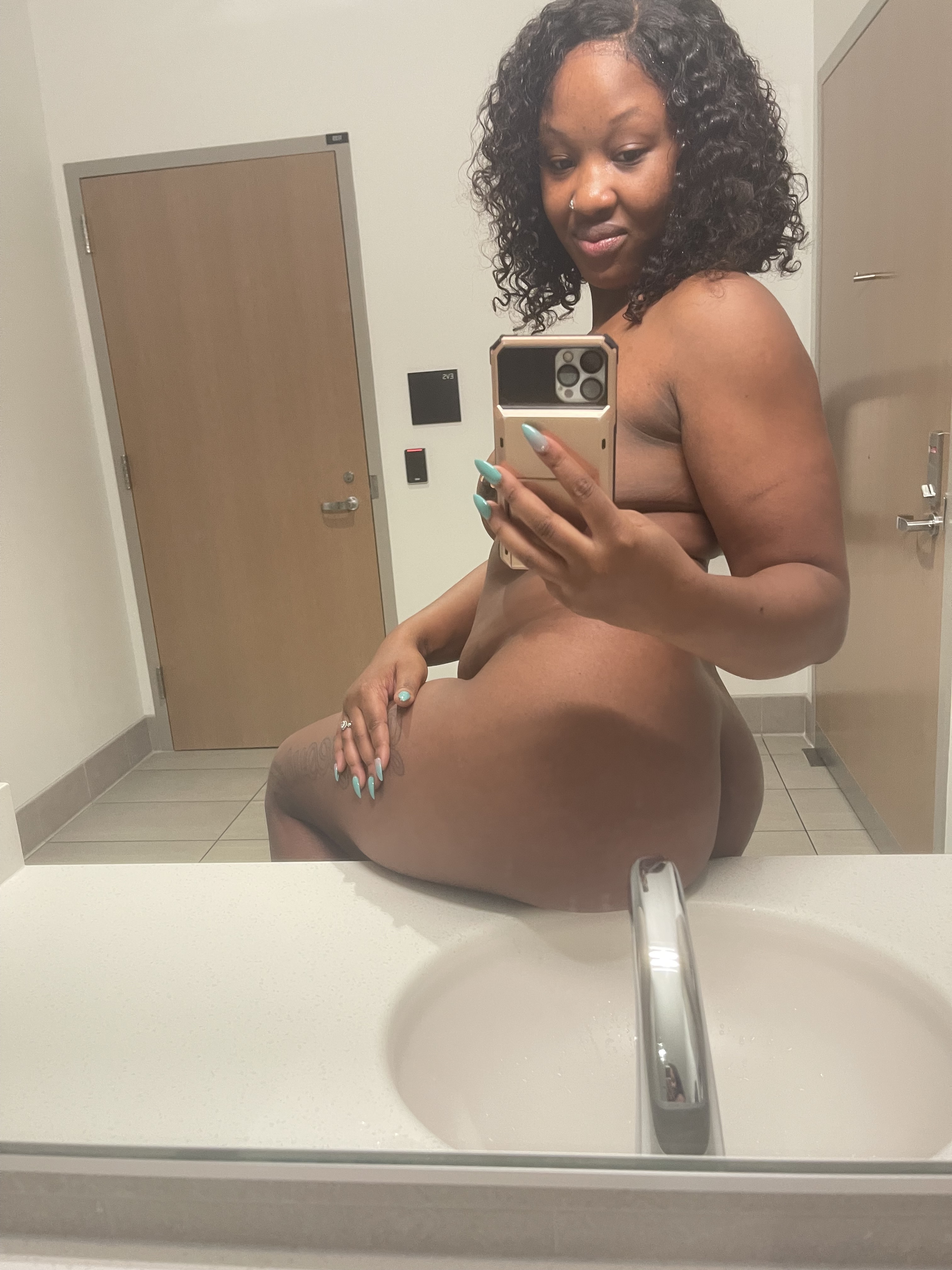 Artiest Badgirltorii Foto 3