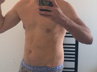 NaughtySimon007 cam model profile picture 