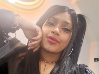 Foto de perfil de modelo de webcam de dollyyran