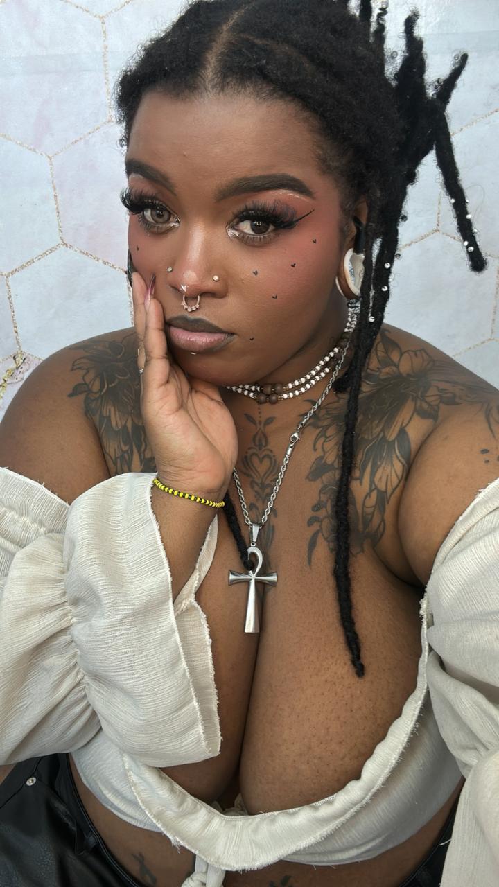 Utøver LaylaCummingss Bilde 6