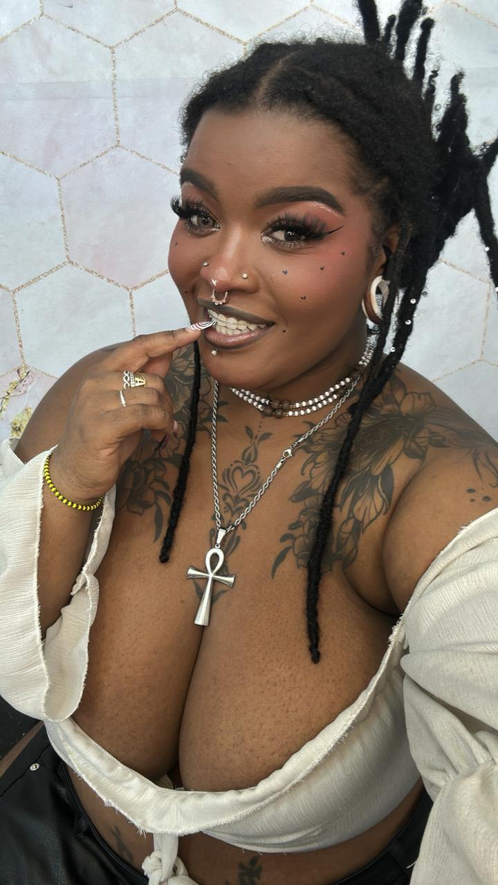 Utøver LaylaCummingss Bilde 9