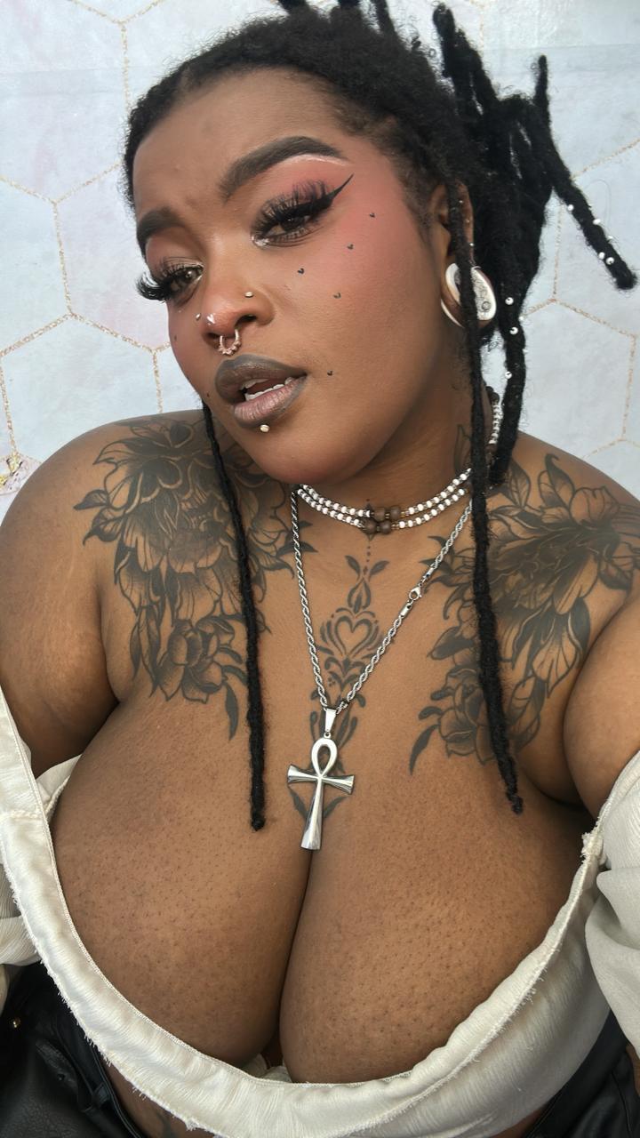 Utøver LaylaCummingss Bilde 7