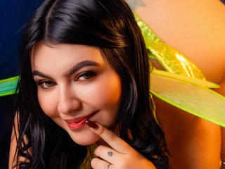 Imagen de perfil de modelo de cámara web de MiaaFarrel