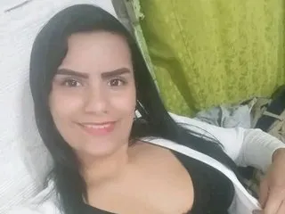 Image de profil du modèle de webcam couple_hotlatin22