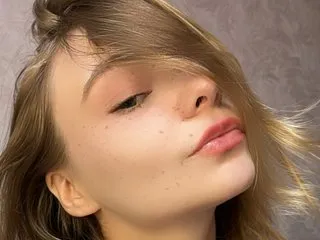 Imagen de perfil de modelo de cámara web de AliceInHeart