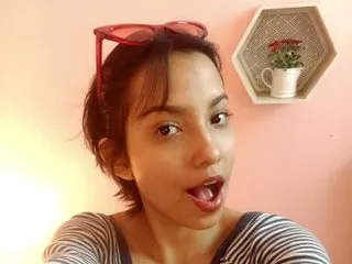 Yara_Blair