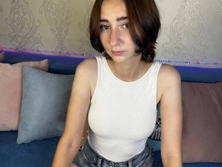 DilaCharm cam model profile picture