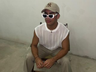 JhonnyMills cam model profile picture