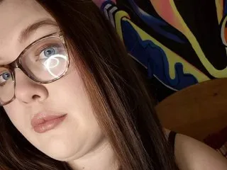 Image de profil du modèle de webcam Sexycurvyemilyy