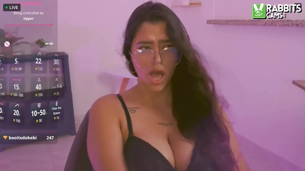 Interprète Ariana_Piercee Vidéo 4