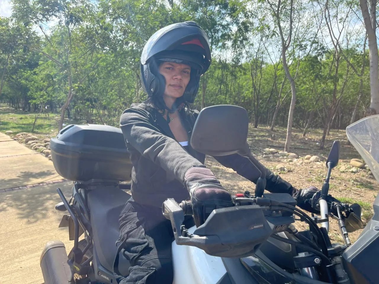 Performer DulceDanesa Photo 1