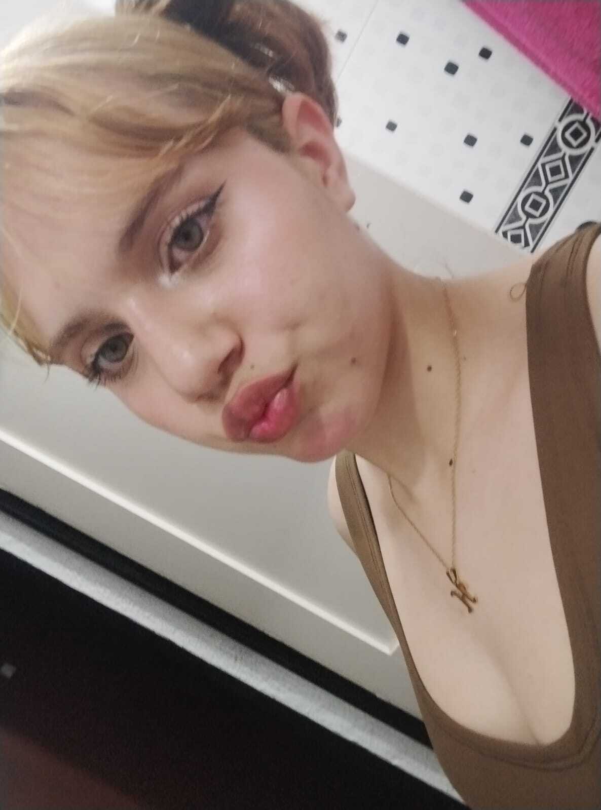 Interprete LLoly Foto 5