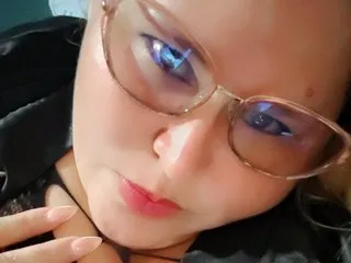 Image de profil du modèle de webcam ParisRoss21