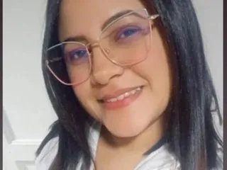 GreyAndCandy profilbild på webbkameramodell