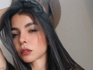 LIZGENSY profielfoto van cam model