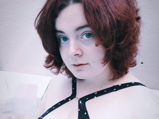 MaggieBeau profilbild på webbkameramodell 