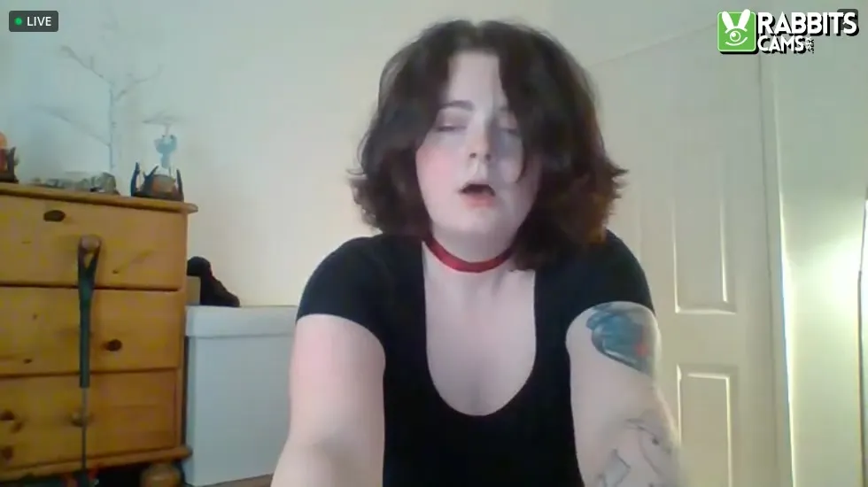 Intérprete MaggieBeau Video 1